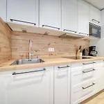 - Haus K, App 0k0504